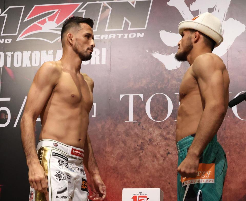 　フェースオフをするラジャプアリ・シェイドウラエフ（右）とクレベル・コイケ