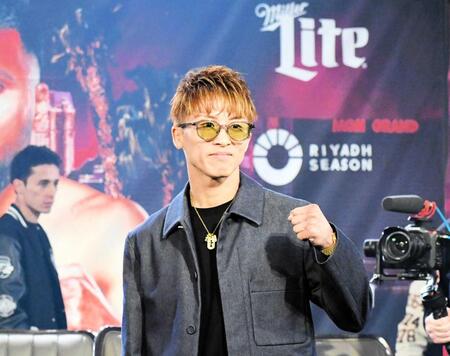 　試合２日前の公式会見に出席した井上尚弥（撮影・藤川資野）