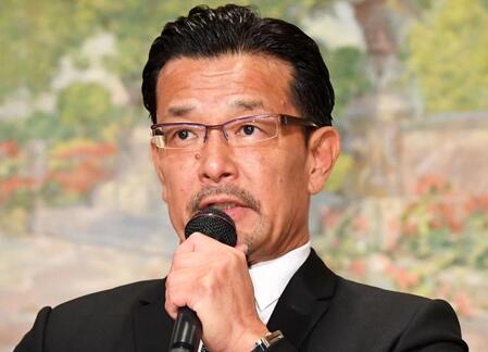 【写真】榊原ＣＥＯ　超ご満悦のふんどし姿で登場www