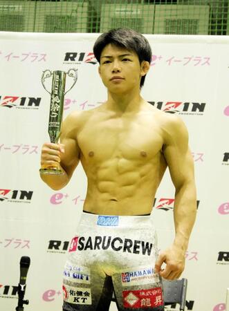 　試合後会見に臨んだヒロヤ