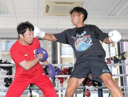 武居由樹「めちゃくちゃにしたい」世界戦初KOへ闘志 右肩万全「コンディション最高」順調な回復をアピール