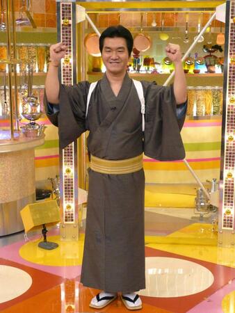 　「美味紳助」の会見に出席した島田紳助さん＝２００７年４月