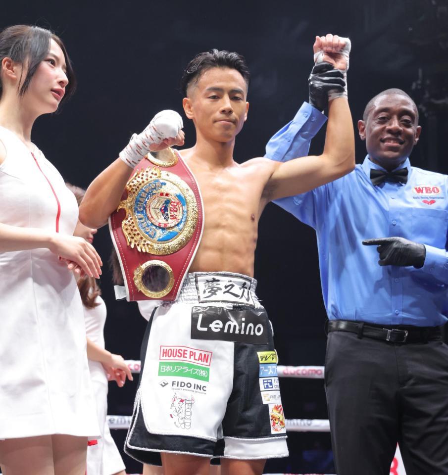 　ベルトを防衛した武居由樹（撮影・吉澤敬太）