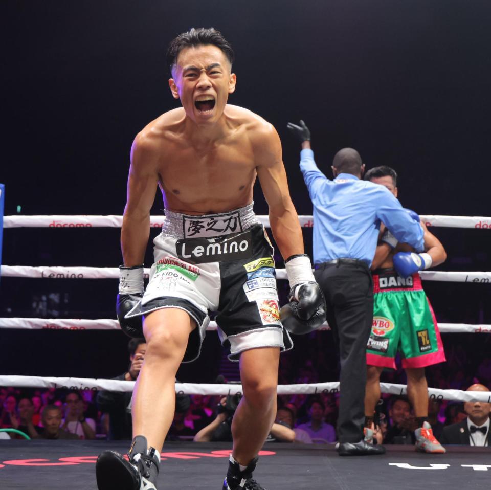 　１回、ＴＫＯで勝利した武居由樹（撮影・吉澤敬太）