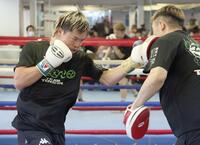 　練習を公開した那須川天心（撮影・金田祐二）