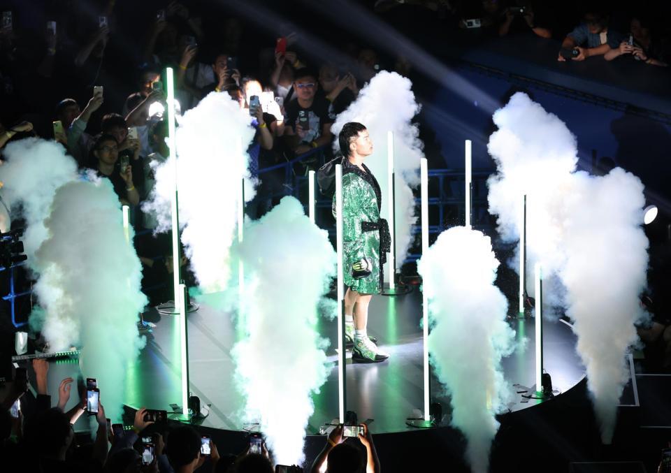 　入場する那須川天心（撮影・西岡正）