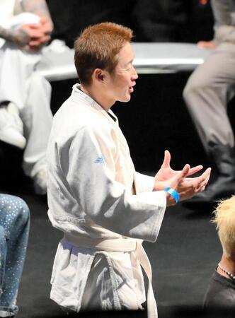 　オーディションに登場した草場健氏楼