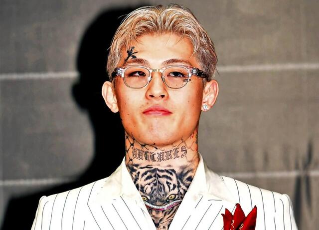 すげ～どんな繋がり」平本蓮の「夜会」に衝撃 元トップアイドルとの肩