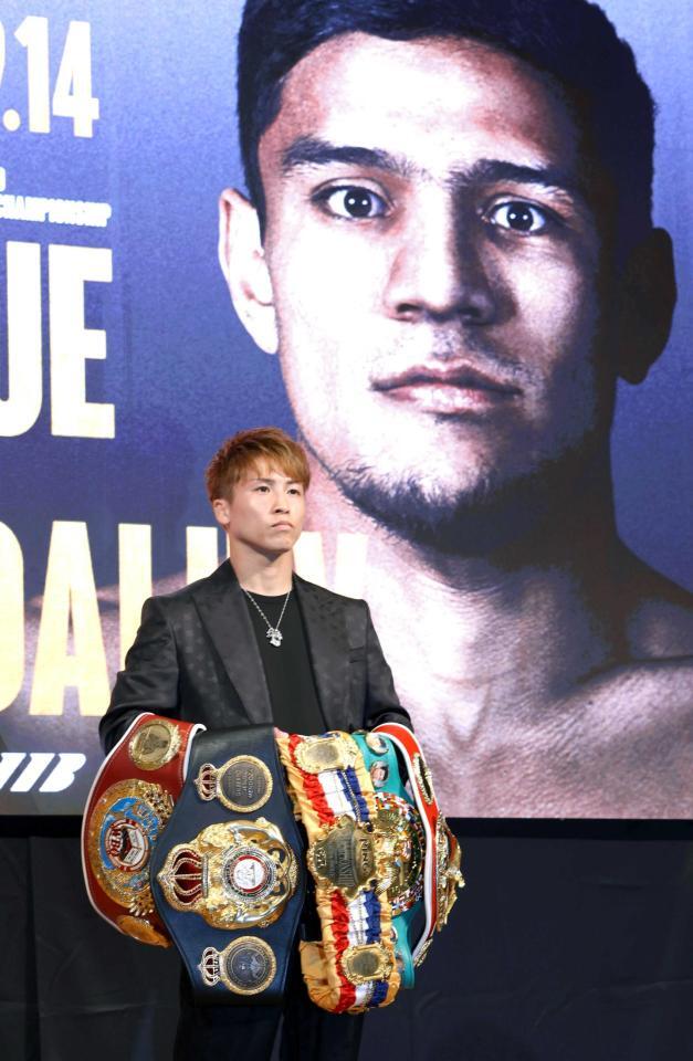 　ベルトを手にアフマダリエフとの対戦へ意気込む井上尚弥