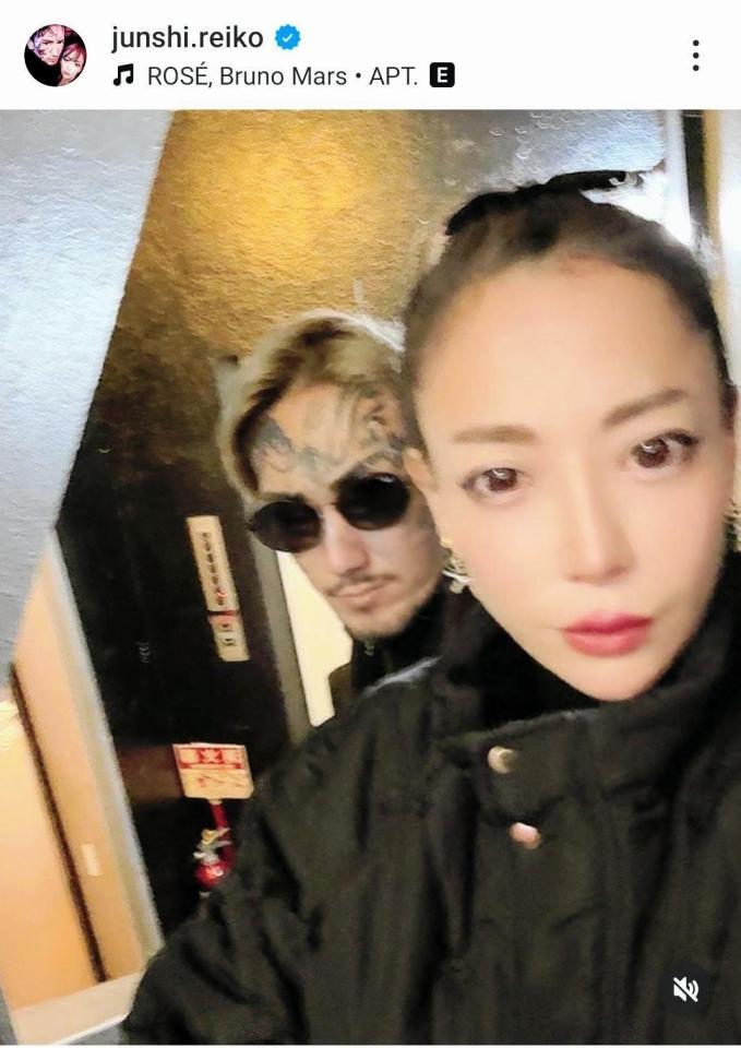 瓜田純士の妻、麗子さんのインスタグラム（＠ｊｕｎｓｈｉ．ｒｅｉｋｏ）から