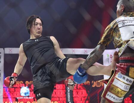 【写真】強えええ！飯田辞退で電撃参戦することになった溝口ＣＯＯ　ＳＡＴＯＲＵに執念星