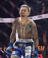 　ＬＡＲＧＥ　ＨＩＧＨに勝利した富永啓悟（撮影・中田匡峻）