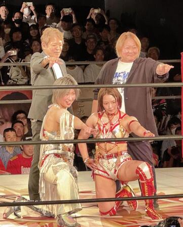 まさかのクラッシュギャルズ来場に騒然！呼び出したＳａｒｅｅｅが継承宣言「クラッシュを超える」「スターダム、マリゴ…壁ぶち壊したい」