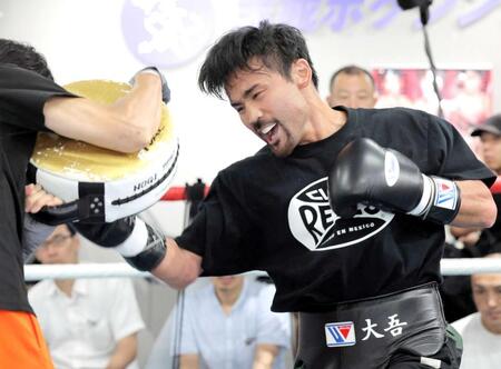 比嘉大吾 異例の3戦連続世界挑戦「今回は絶対に勝つ」4度目は「間違いなくないので取らないと」7年3カ月ぶり返り咲きへ