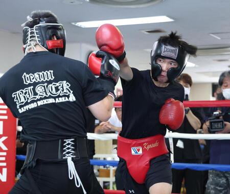 　練習を公開した高見亨介（撮影・金田祐二）