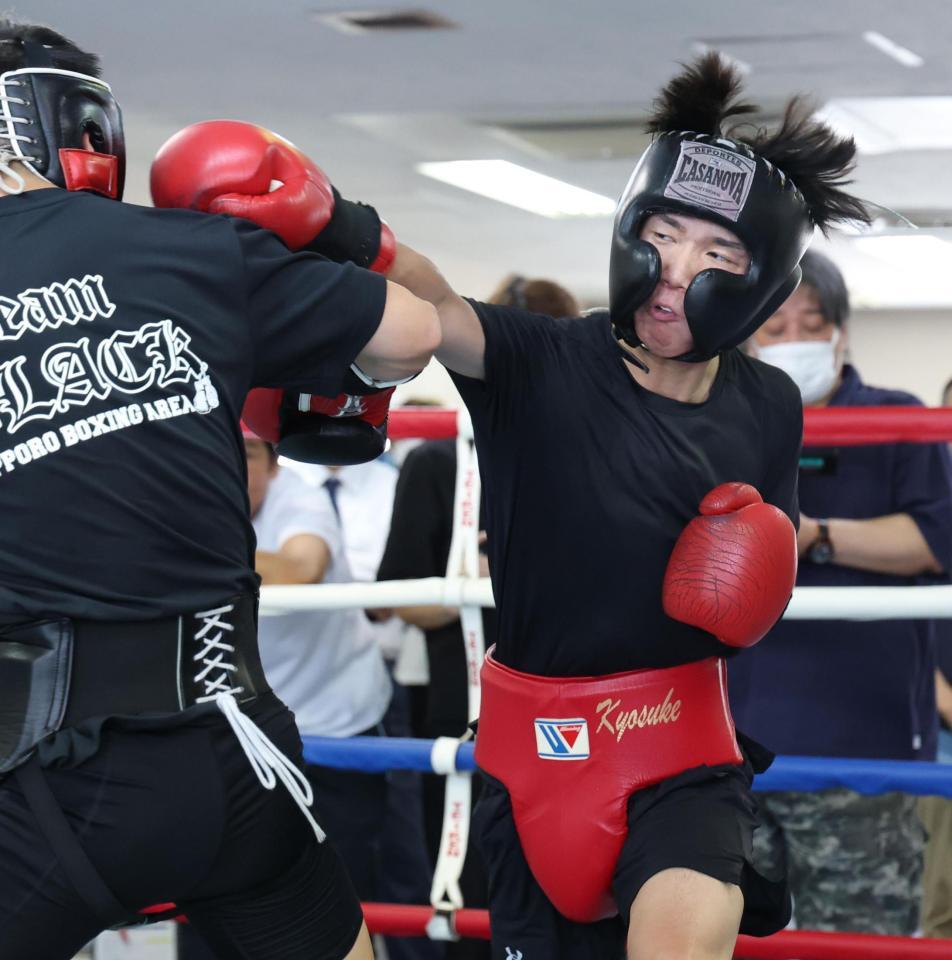 　練習を公開した高見亨介（撮影・金田祐二）