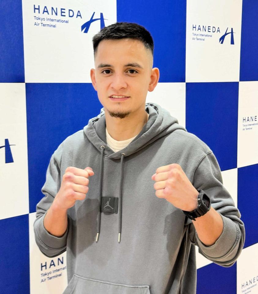 　来日したリカルド・サンドバル