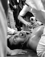 　ハルク・ホーガン戦で失神するアントニオ猪木＝１９８３年６月２日