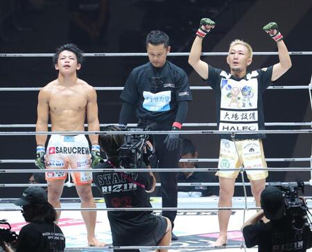 　ヒロヤ（左）を判定で破った元谷友貴