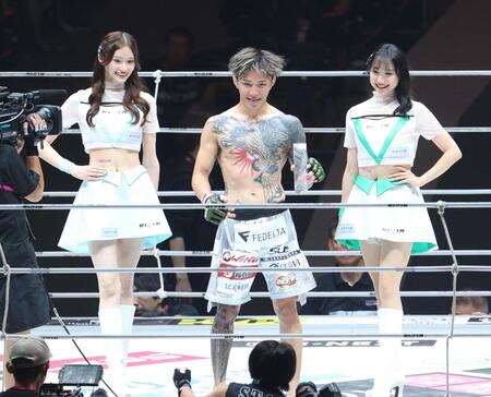 　勝利した伊藤裕樹