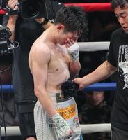 　リカルド・サンドバルに敗れた寺地拳四朗（撮影・吉澤敬太）