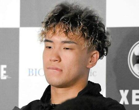 ＢＤ出禁のとしぞう　衝撃懺悔の丸刈り姿で登場し謝罪　萩原裕介「嘘くさい」