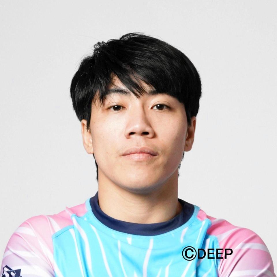 　ぱんちゃん璃奈と対戦するアム・ザ・ロケット