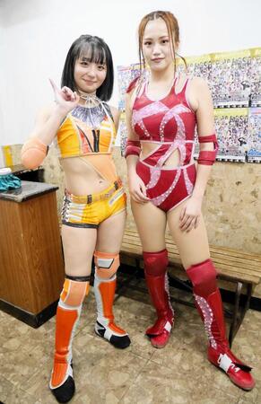 　好試合を展開した植原ゆきな（右）と夏葵