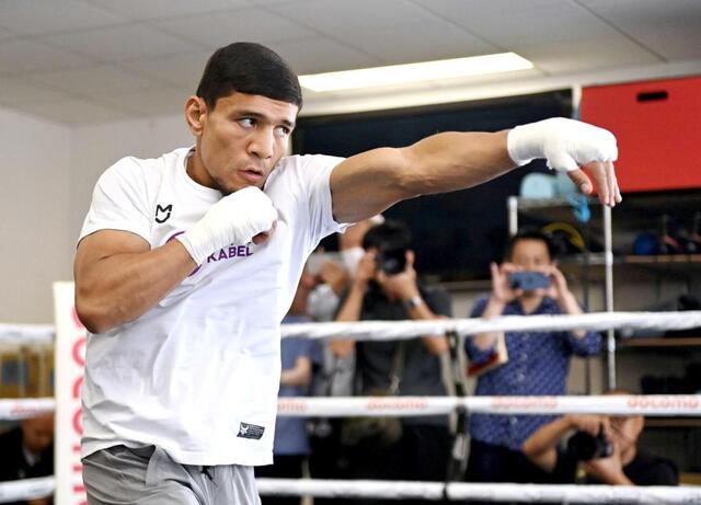 アフマダリエフ 9・14井上尚弥戦「150％懸けている」 2年越しの