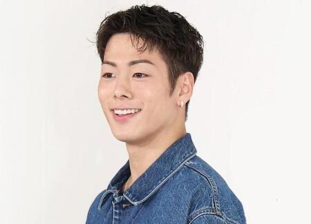 【写真】「貴重すぎる!」キングカズ次男・孝太が祖父&父との3代3ショットを公開「全員ハンサム!」