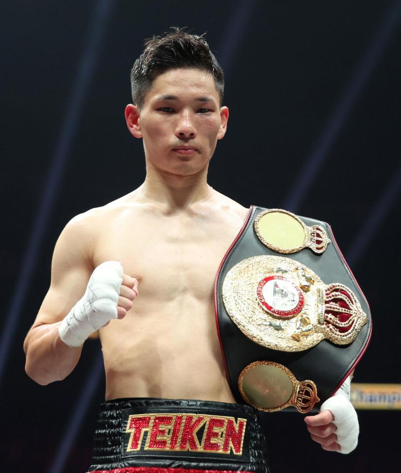 　高田勇仁に勝利した松本流星（撮影・中田匡峻）