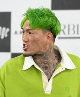 　気合の入るシェンロン（撮影・堀内翔）