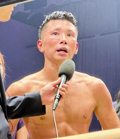 　７回ＫＯ勝ちで再起を飾った岩田翔吉