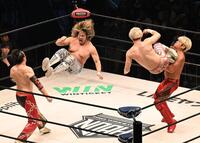 　棚橋弘至（左）と清宮海斗