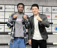 　亀田正毅（左）と亀田和毅