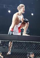 　ＫＯ勝利し、叫ぶ武尊