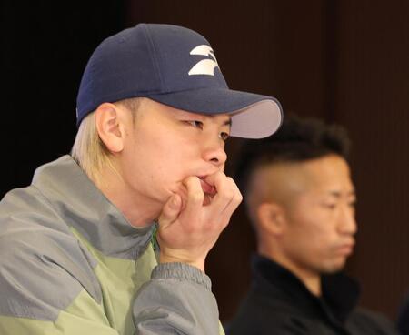 　考えるＷＢＣ世界バンタム級１位・那須川天心（撮影・佐々木彰尚）