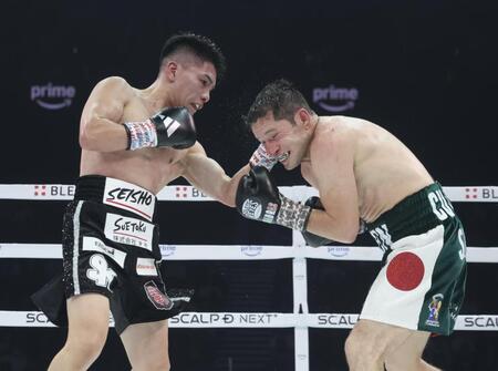 　８回、カルロス・クアドラスを攻める坪井智也（撮影・石井剣太郎）