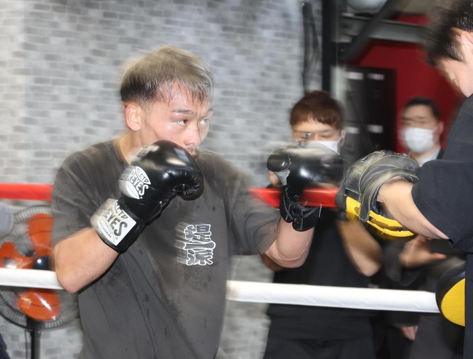 　練習を公開した堤聖也（撮影・佐々木彰尚）