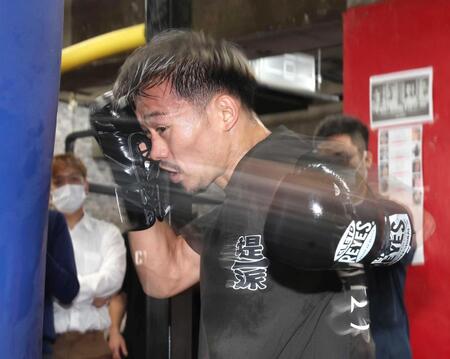 　練習を公開した堤聖也（撮影・佐々木彰尚）