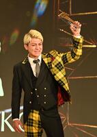 　ＢＥＳＴ　ＫＯ賞の鈴木千裕（撮影・持木克友）