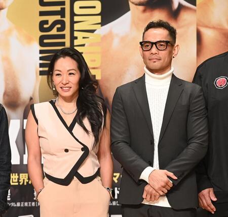 　ノニト・ドネア（右）とレイチェル夫人