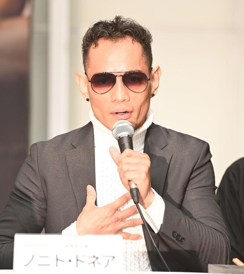 　堤聖也戦へ向けて決意を語るノニト・ドネア（撮影・園田高夫）