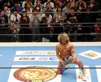 　エアギターを奏でる棚橋弘至