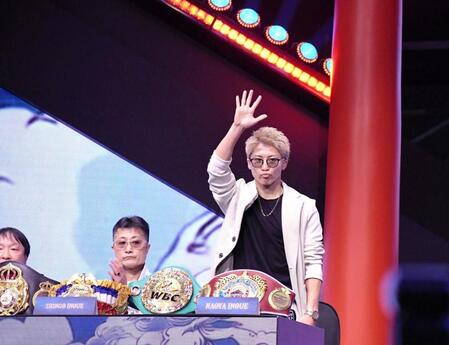 　大会２日前の記者会見に出席した井上尚弥