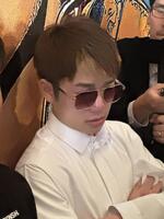 　会見する寺地拳四朗