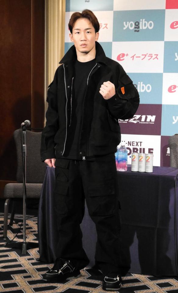 　インタビューを終えた朝倉未来