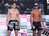 　計量をパスした井上直樹とダニー・サバテロ（撮影・金田祐二）