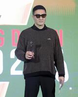 ベストフレーズ賞を受賞した誠