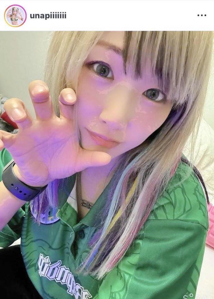 ウナギ・サヤカのインスタグラム（＠ｕｎａｐｉｉｉｉｉｉｉ）から